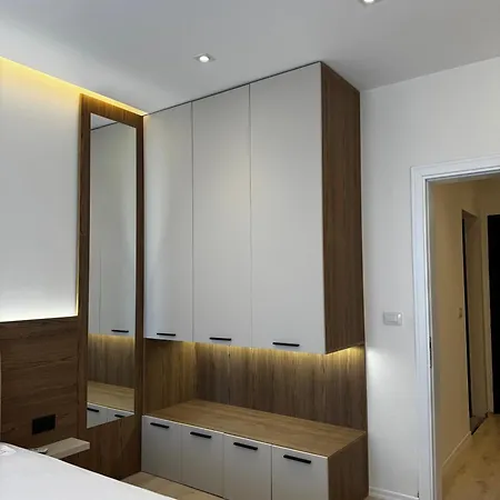 Odi Apartment *